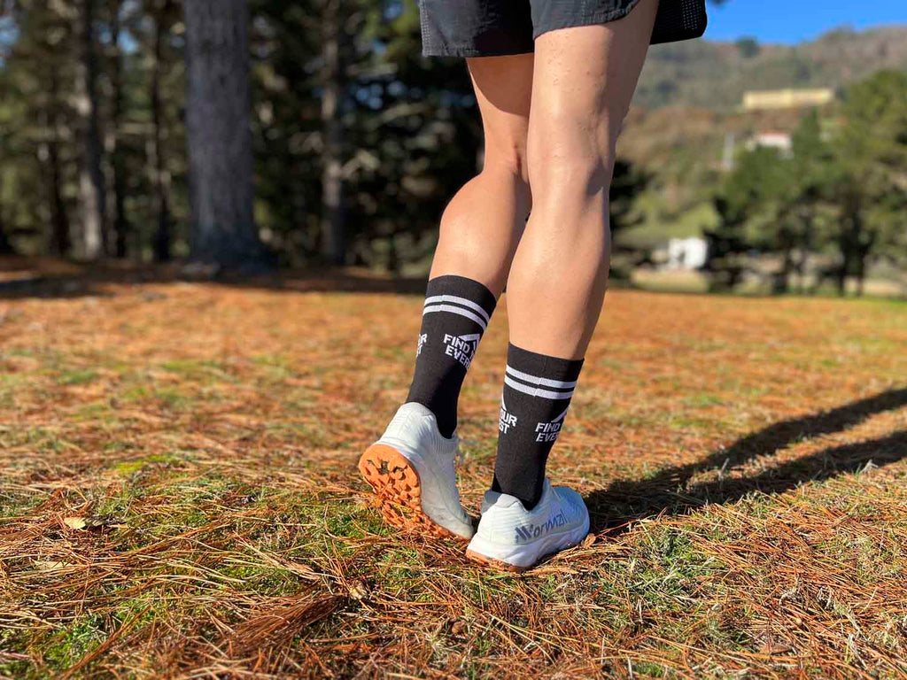 CALCETINES FIND YOUR EVEREST VINTAGE EDITION BLACK