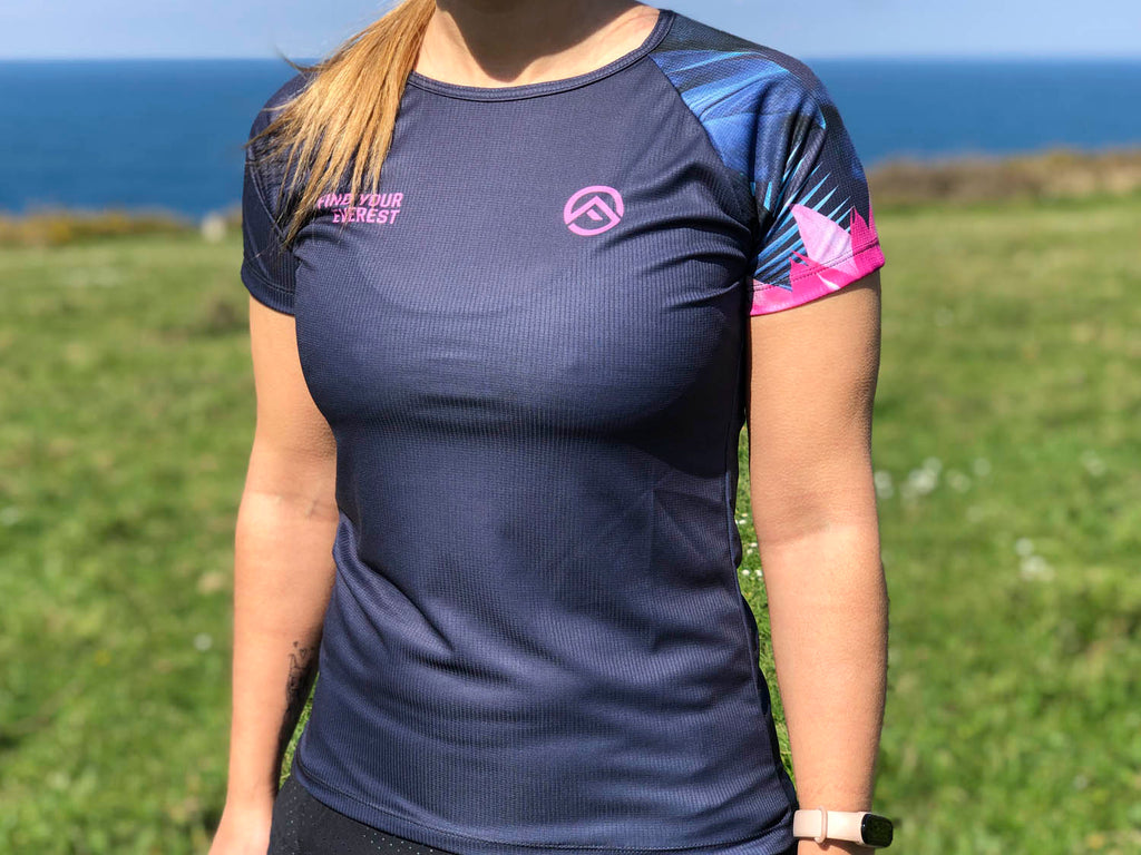 CAMISETA TÉCNICA FIND YOUR EVEREST JUNGLE MUJER