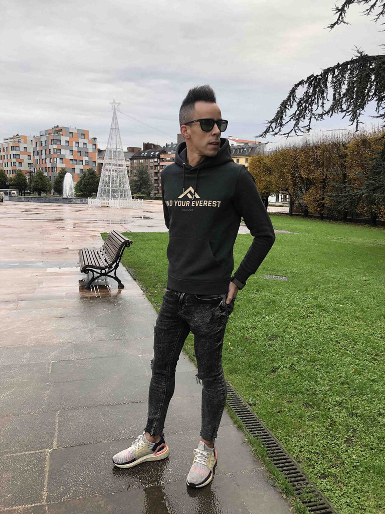 SUDADERA CASUAL FIND YOUR EVEREST "GOLD"