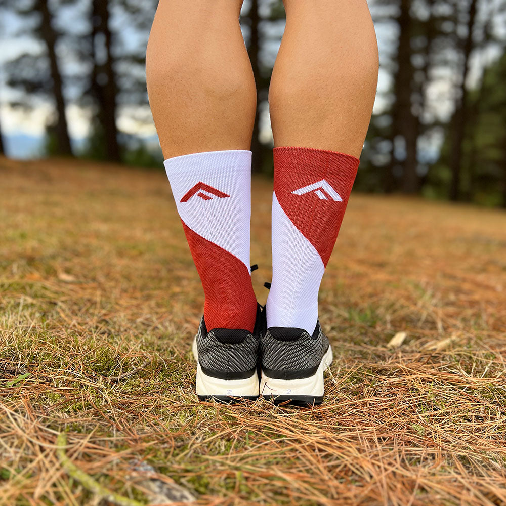 CALCETINES FIND YOUR EVEREST BICOLOR RED