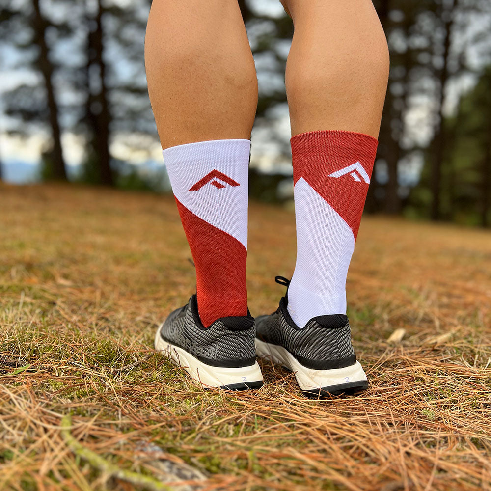 CALCETINES FIND YOUR EVEREST BICOLOR RED