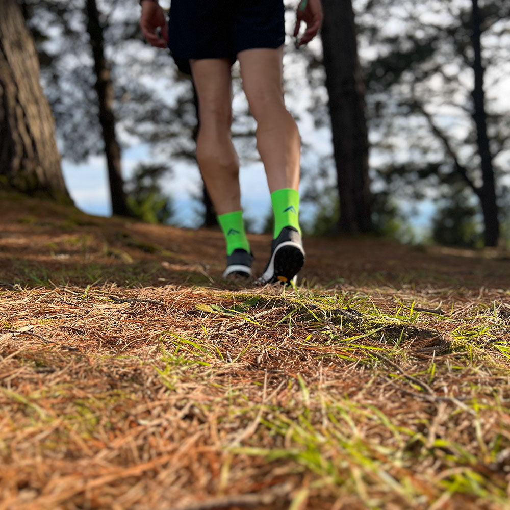 CALCETINES FIND YOUR EVEREST FLUOR LIME MEDIUM CUT