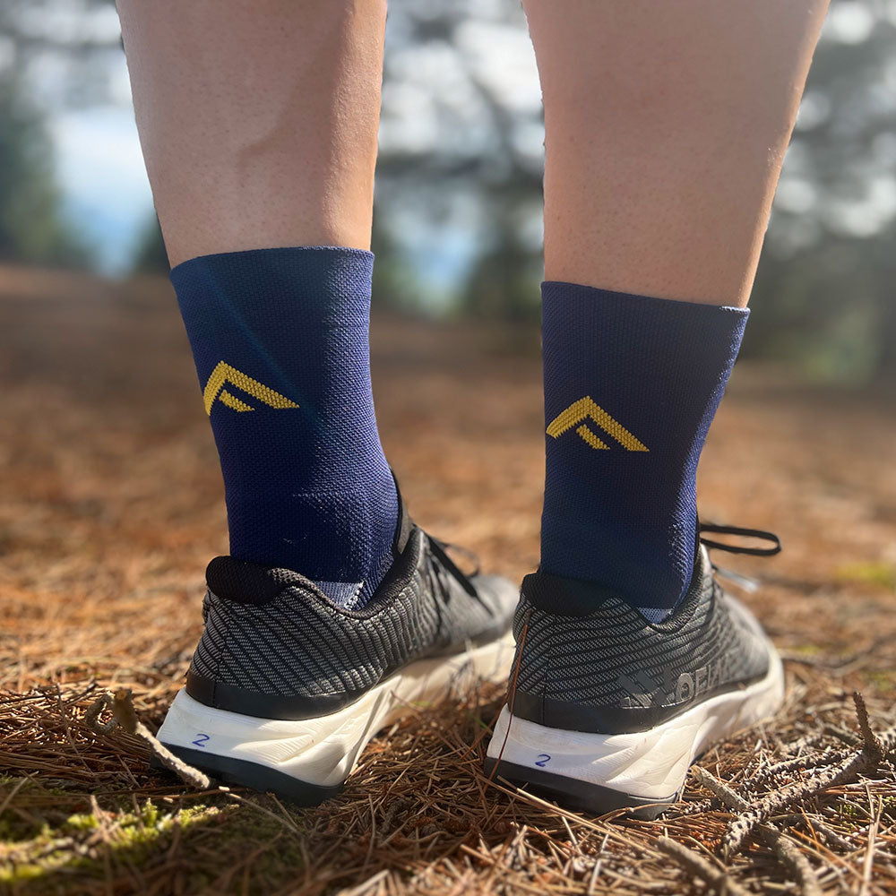 CALCETINES FIND YOUR EVEREST MIDNIGHT BLUE MEDIUM CUT