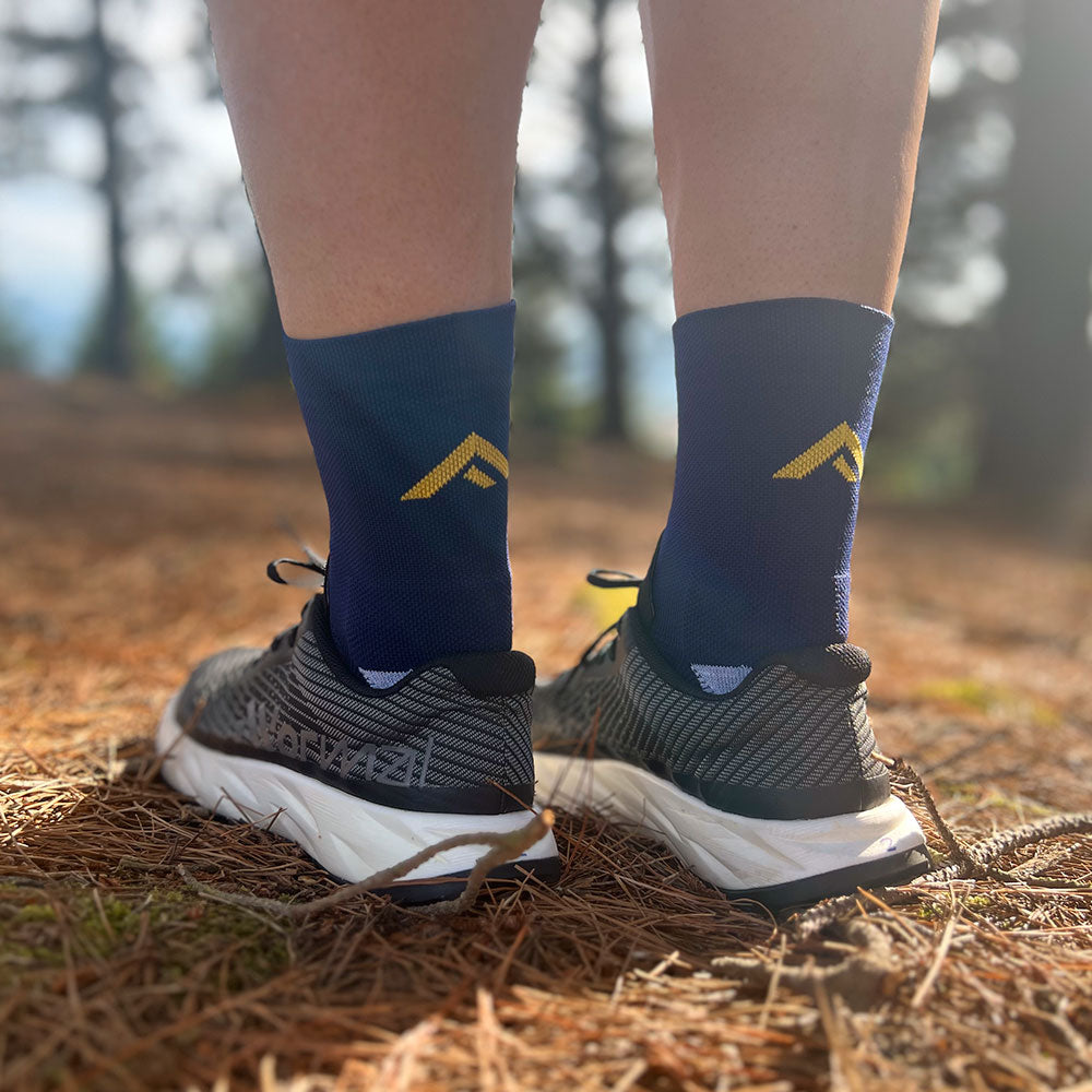 CALCETINES FIND YOUR EVEREST MIDNIGHT BLUE MEDIUM CUT
