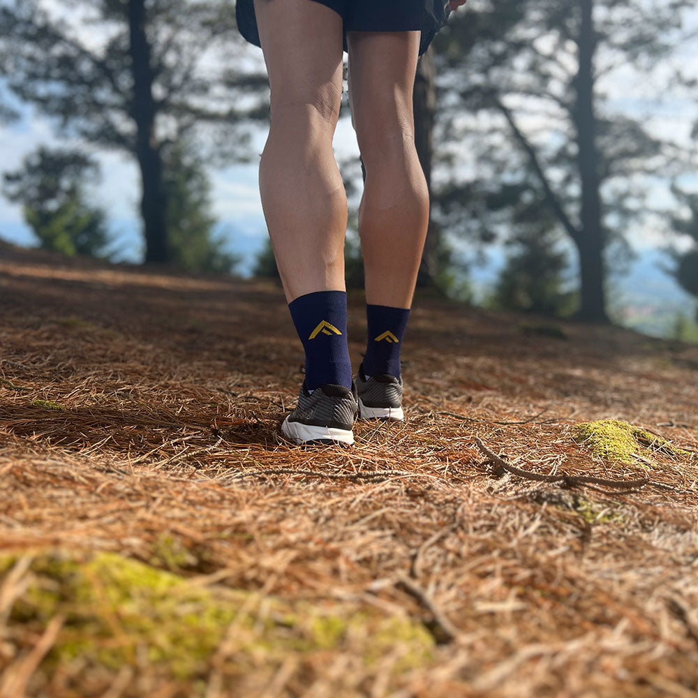 CALCETINES FIND YOUR EVEREST MIDNIGHT BLUE MEDIUM CUT