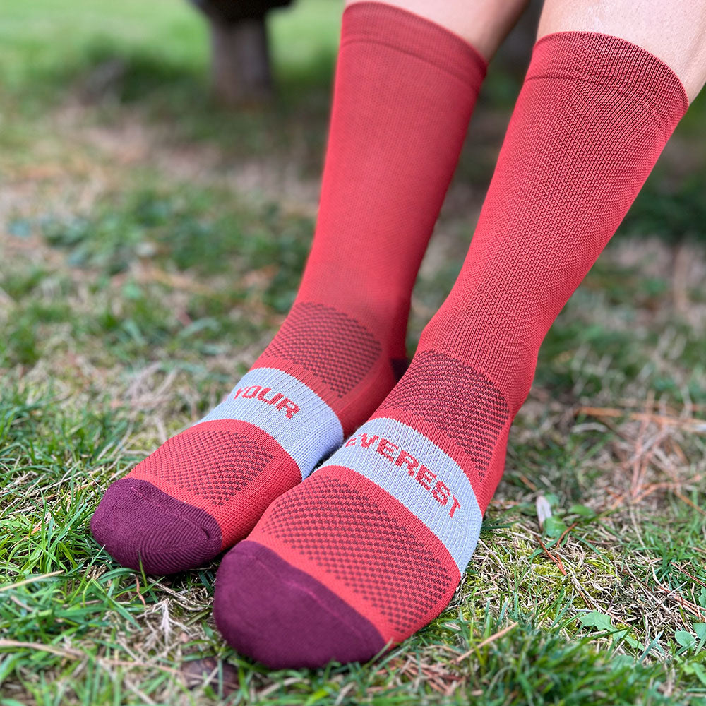 CALCETINES FIND YOUR EVEREST MORNING FLAME LONG CUT