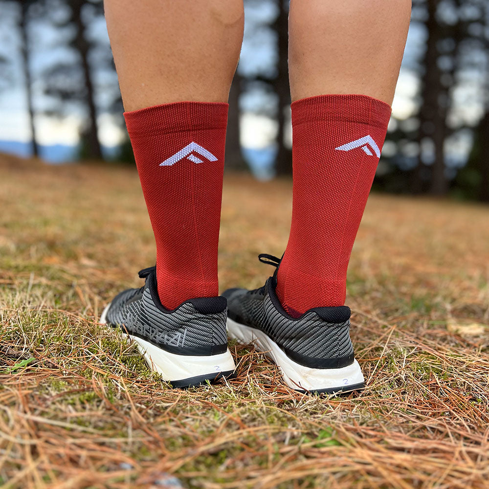 CALCETINES FIND YOUR EVEREST MORNING FLAME LONG CUT