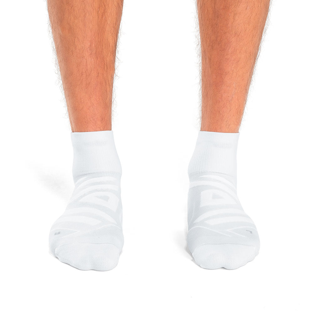 CALCETINES ON PERFORMANCE MID SOCK WHITE IVORY