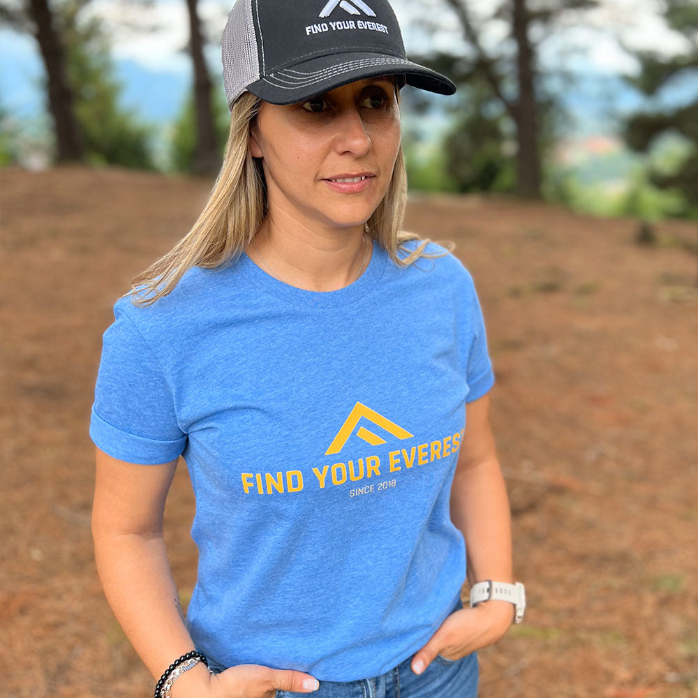CAMISETA CASUAL FIND YOUR EVEREST LOGO AZUL MUJER