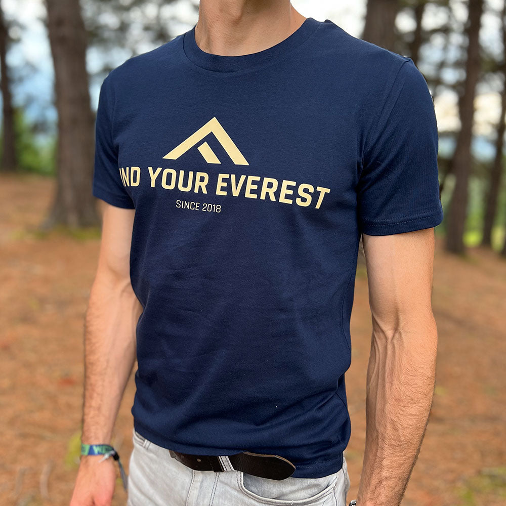 CAMISETA CASUAL FIND YOUR EVEREST LOGO NAVY