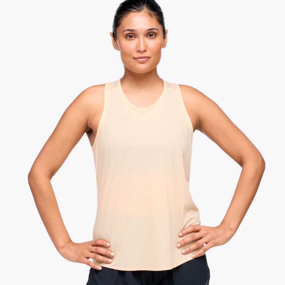 CAMISETA DE TIRANTES HOKA AIROLITE MUJER CANTELOUPE
