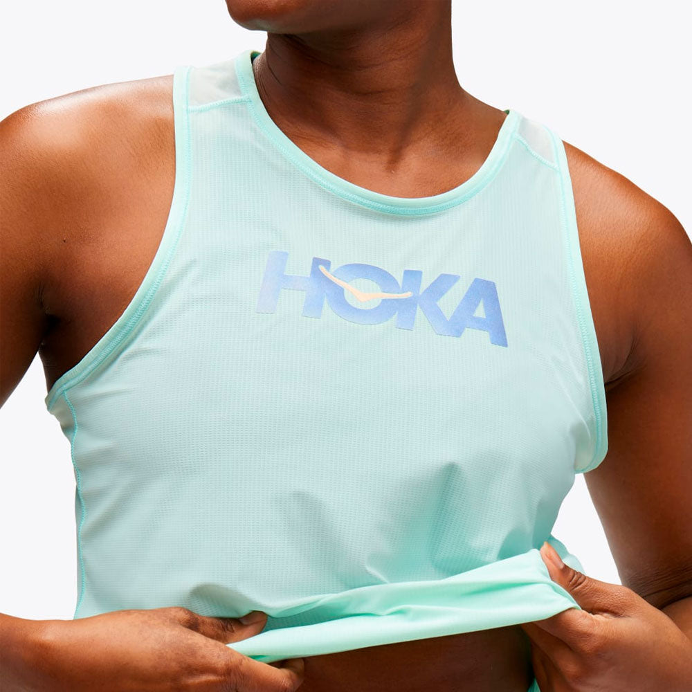 CAMISETA DE TIRANTES HOKA AIROLITE MUJER CLOUDLESS MARATHON