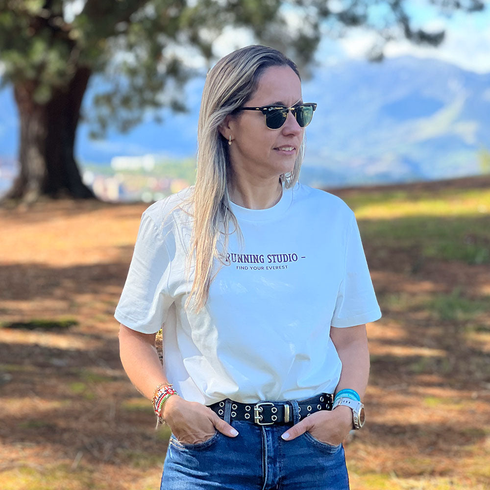 CAMISETA FIND YOUR EVEREST - MORE CARBS MORE FUN - MANGATA