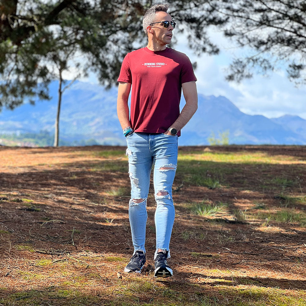 CAMISETA FIND YOUR EVEREST - MORE CARBS MORE FUN - KAZAM