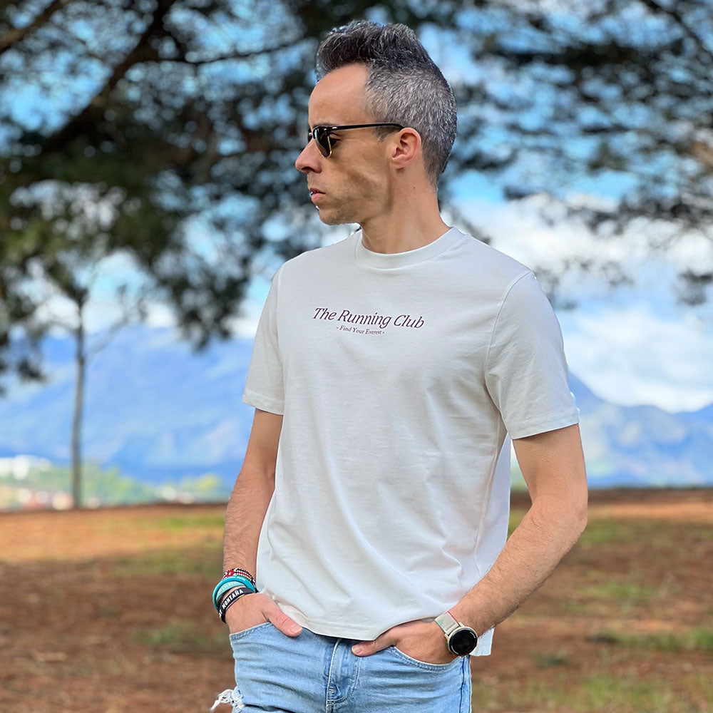 CAMISETA FIND YOUR EVEREST - SANTA CAFFEINE - MANGATA