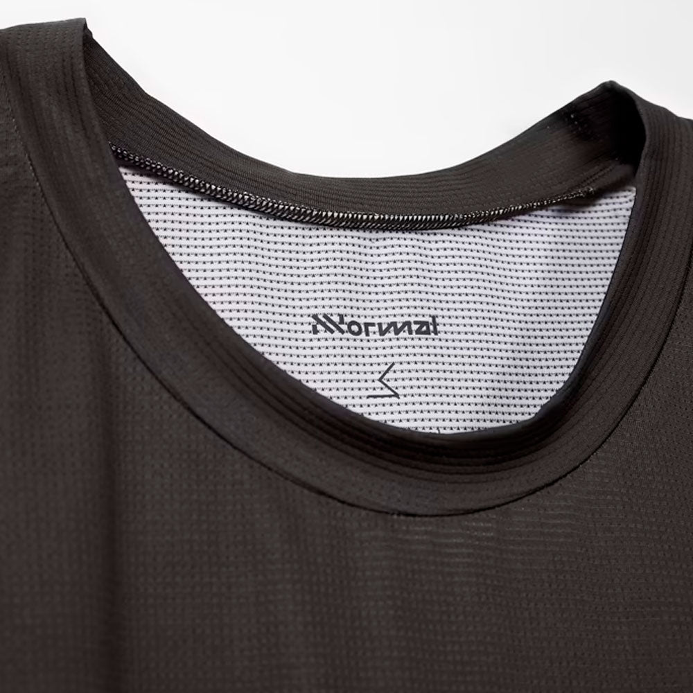 CAMISETA NNORMAL RACE T-SHIRT MUJER NEGRO