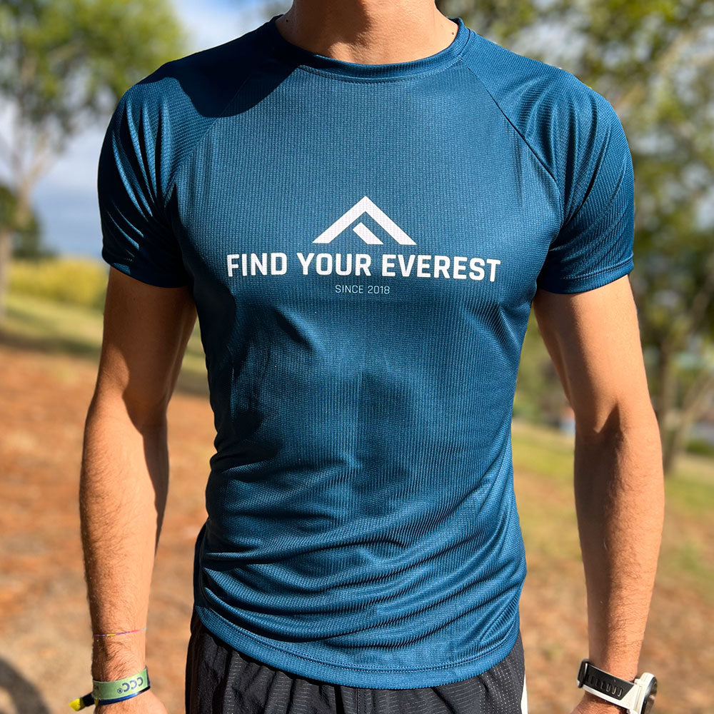CAMISETA TÉCNICA FIND YOUR EVEREST AZUL
