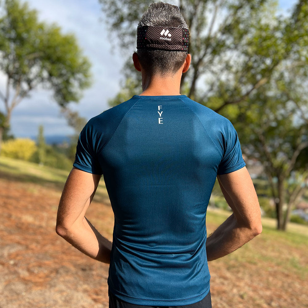 CAMISETA TÉCNICA FIND YOUR EVEREST AZUL