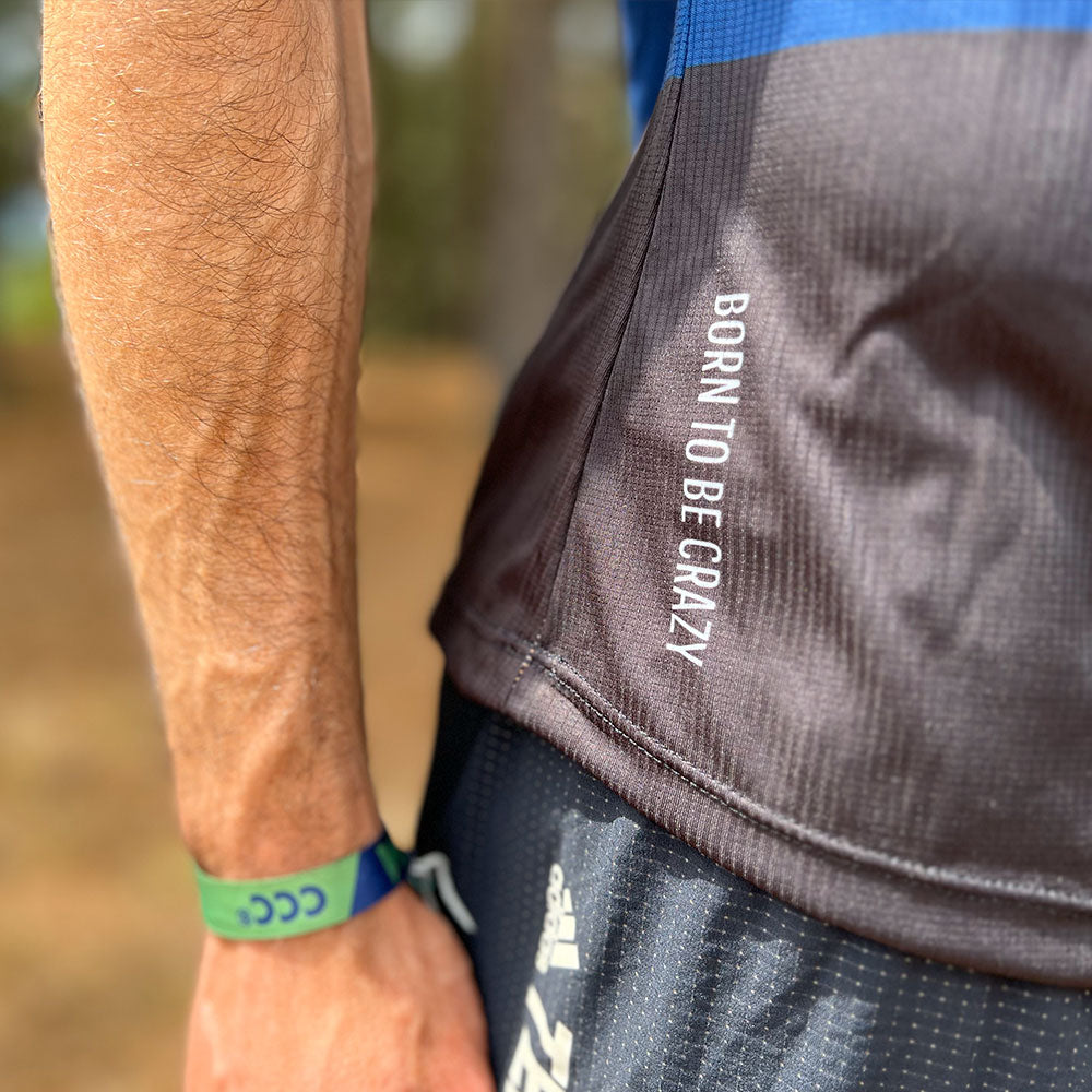 CAMISETA TÉCNICA FIND YOUR EVEREST AZUL MARINO
