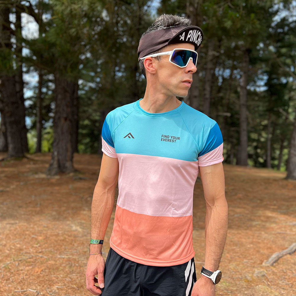 CAMISETA TÉCNICA FIND YOUR EVEREST AZUL ROSA
