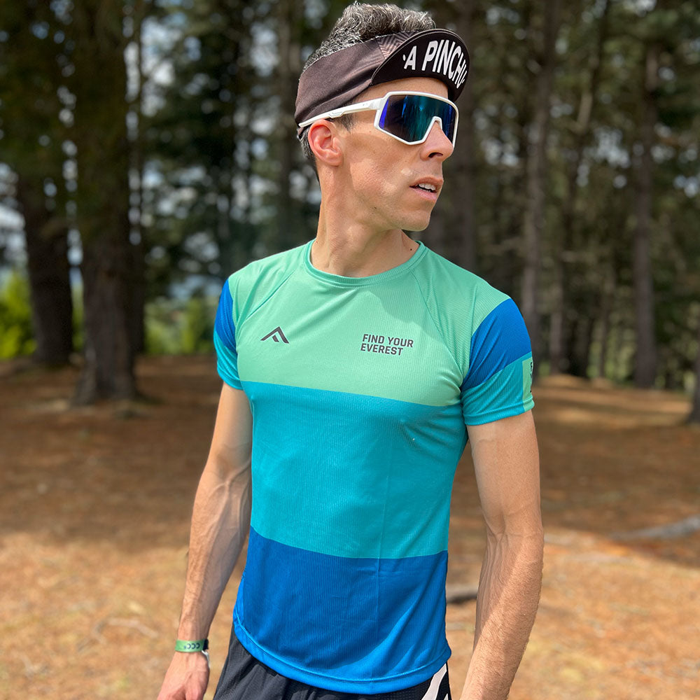 CAMISETA TÉCNICA FIND YOUR EVEREST AZUL VERDE
