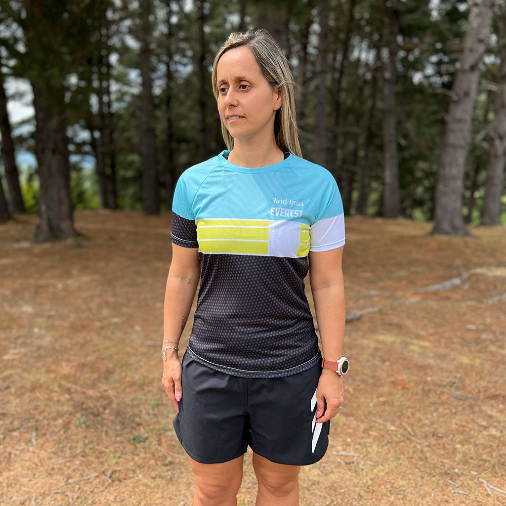 CAMISETA TÉCNICA FIND YOUR EVEREST MENTA MUJER
