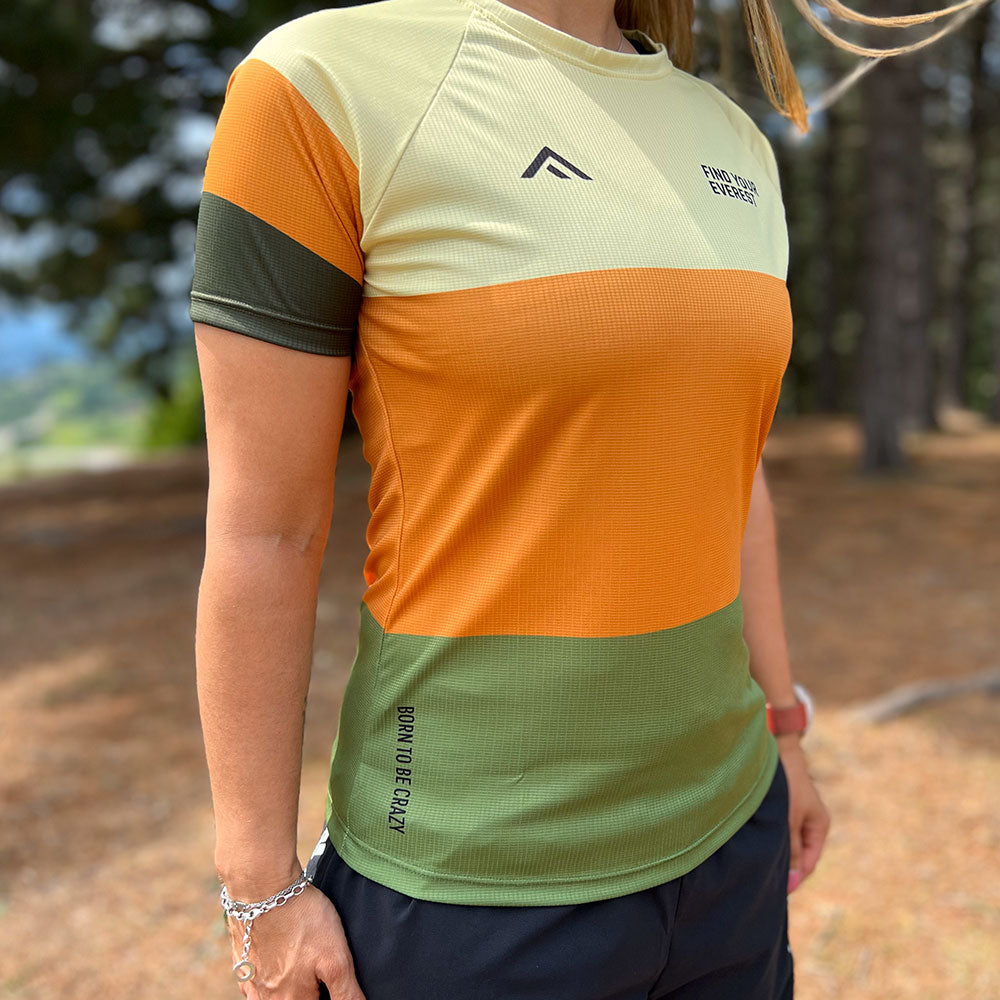 CAMISETA TÉCNICA FIND YOUR EVEREST VERDE GEO MUJER