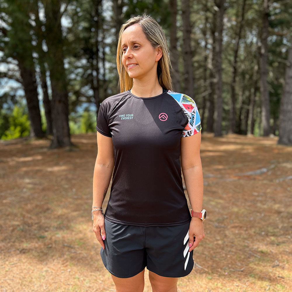 CAMISETA TÉCNICA FIND YOUR EVEREST WATERMELON MUJER
