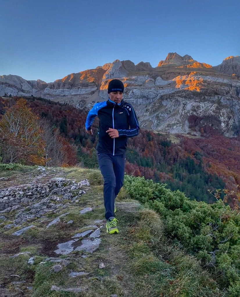 CHAQUETA OS2O HOKA ULTRA TRAIL