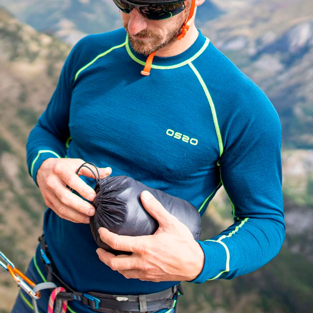 CHAQUETA OS2O NEBULAE 850 HYDRO REPELLENT JACKET BLACK