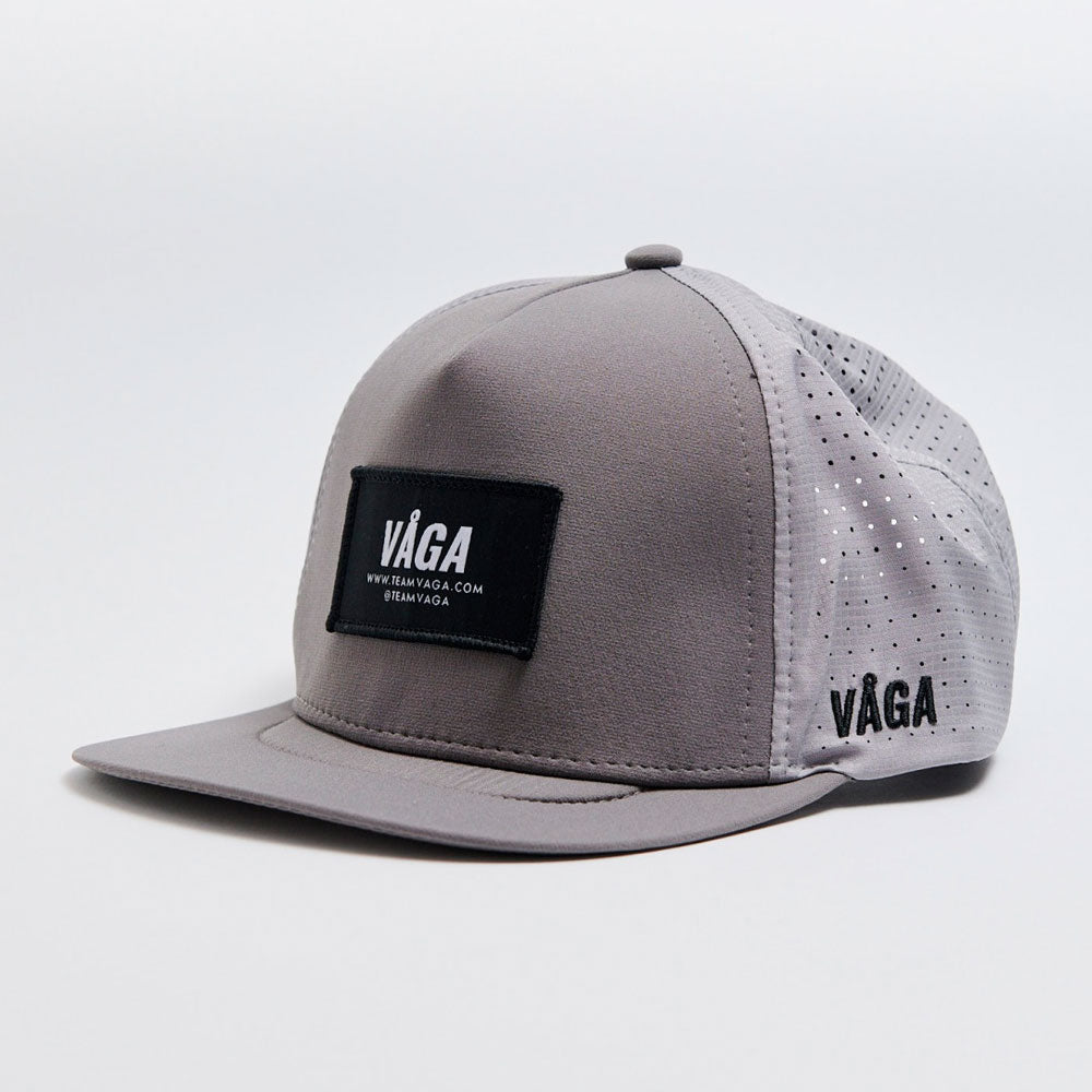 GORRA TRUCKER VÅGA ALUMINIUM GREY / BLACK