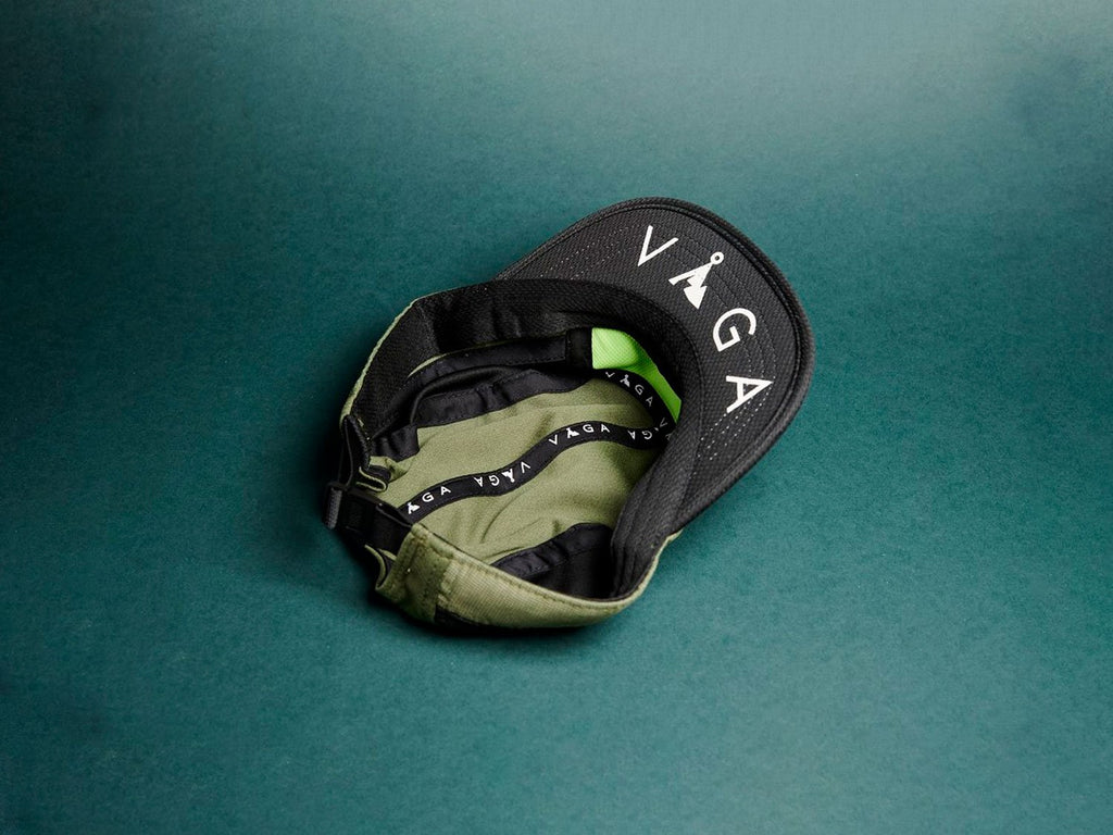GORRA VAGA UTILITY GREEN BLACK