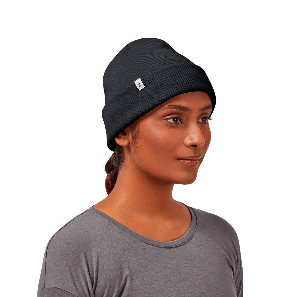 GORRO ON MERINO NEGRO