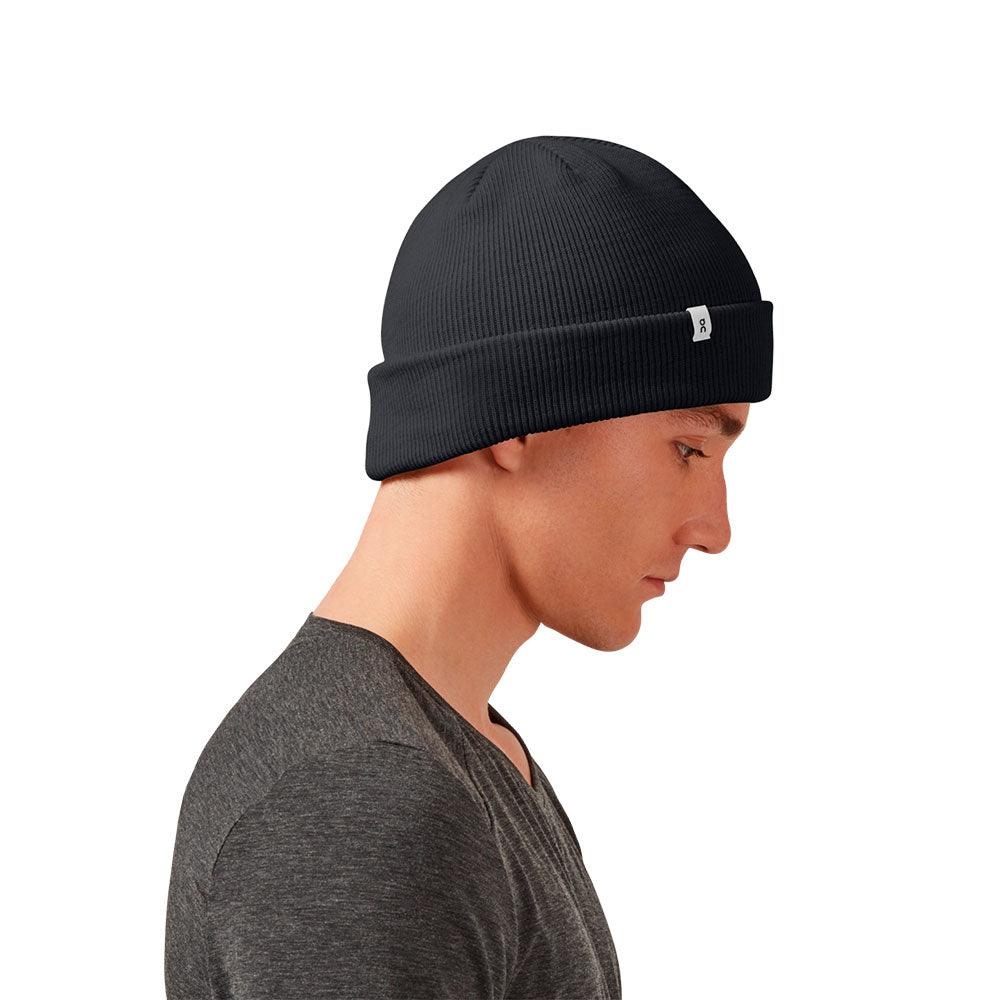 GORRO ON MERINO NEGRO