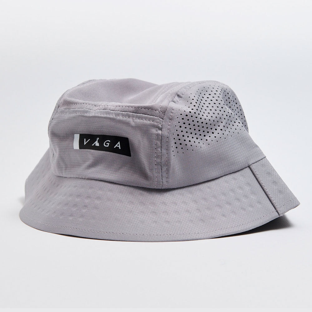 GORRO VÅGA FEATHER BUCKET ALUMINIUM GREY / BLACK