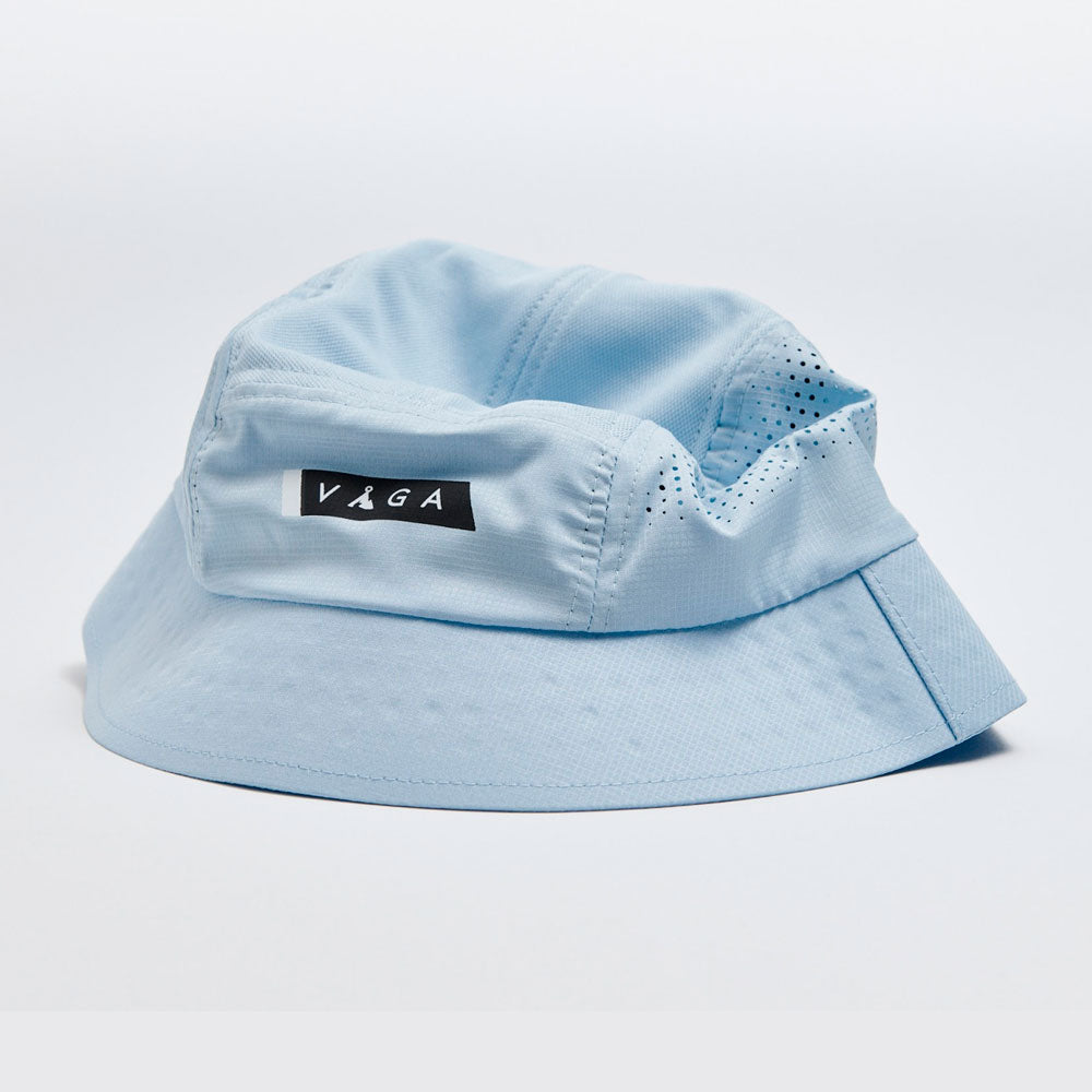 GORRO VÅGA FEATHER BUCKET PASTEL BLUE / BLACK