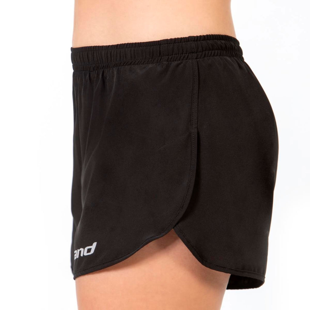 PANTALÓN CORTO LAND BASIC MUJER