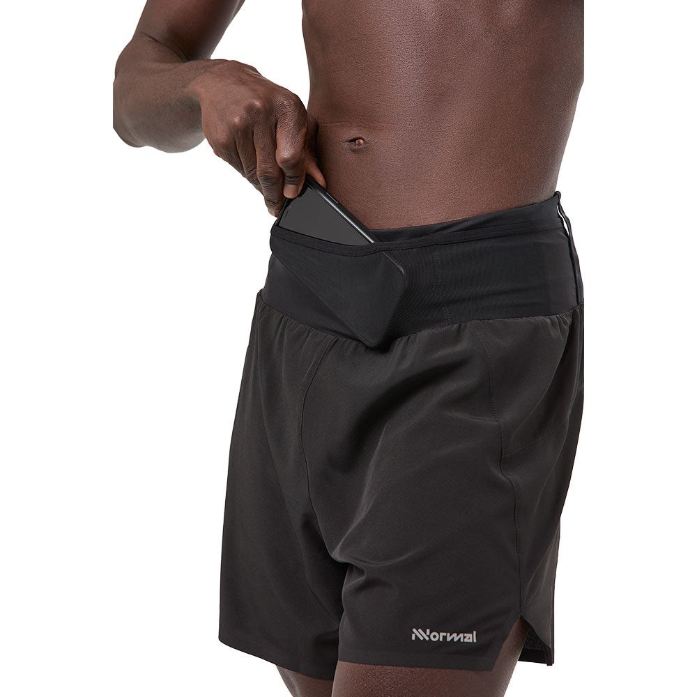 PANTALÓN CORTO NNORMAL RACE SHORTS 2024 NEGRO