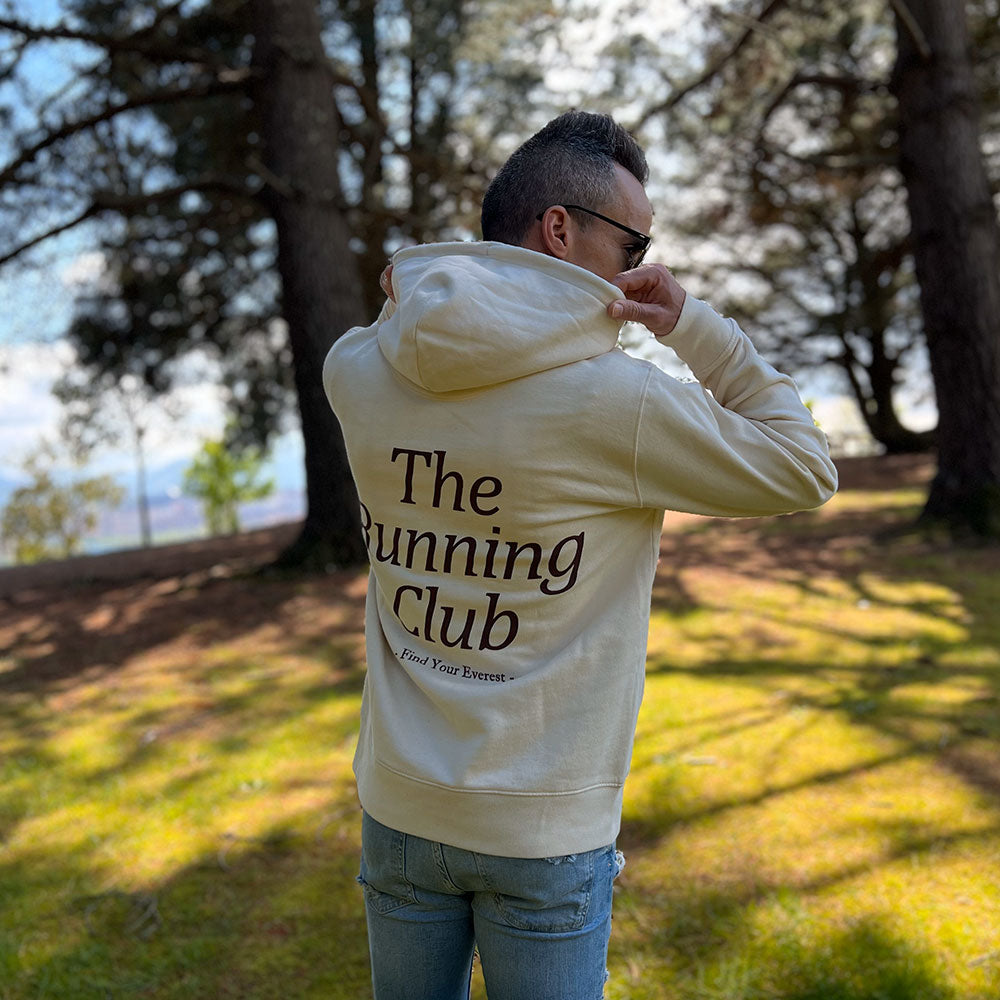 SUDADERA FIND YOUR EVEREST - THE RUNNING CLUB - BEIGE