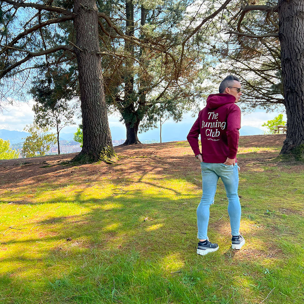 SUDADERA FIND YOUR EVEREST - THE RUNNING CLUB - BURGUNDY