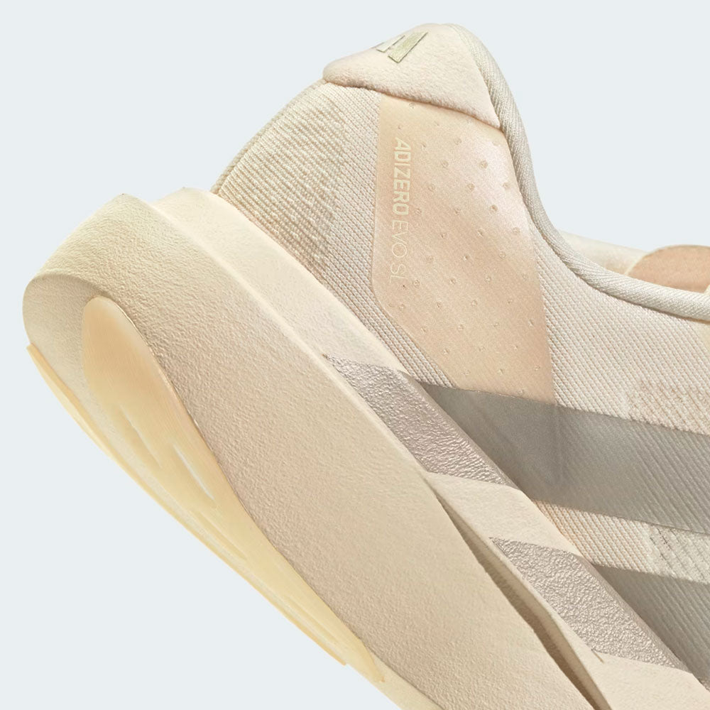 ZAPATILLAS ADIDAS ADIZERO EVO SL MUJER WONDER WHITE CYBER METALLIC WARM VAINILLA