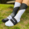 CALCETINES FIND YOUR EVEREST BICOLOR BLACK & WHITE